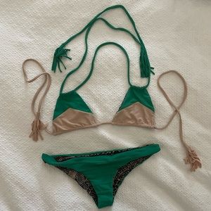 Acacia Swimwear SMALL Bikini set